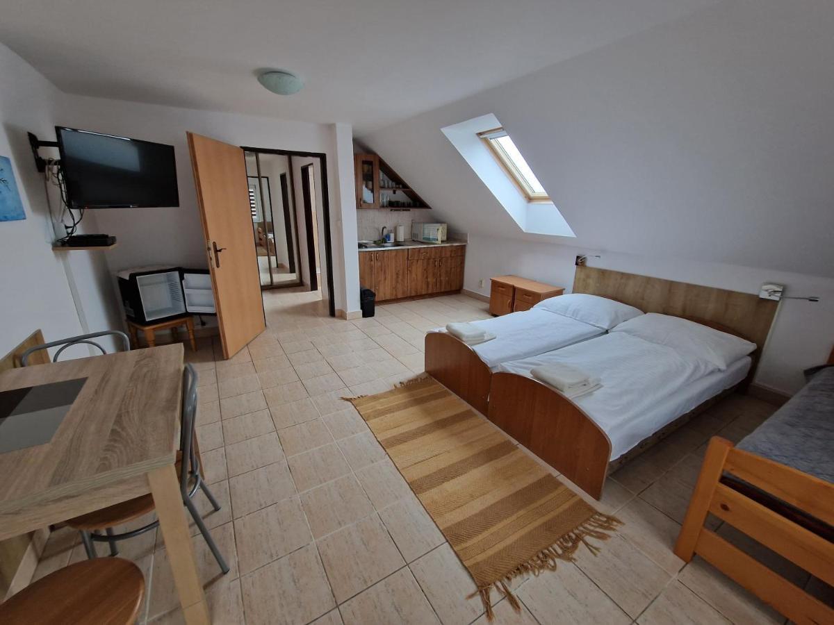 Penzion Solna Jaskyna Турчьянске-Теплице Экстерьер фото